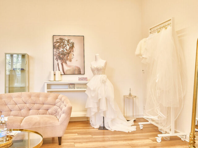 https://www.bridalbyalwinaneufeld.com https://www.bridalbyalwinaneufeld.com